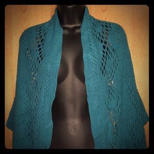 Lovely teal knit shawl/wrap